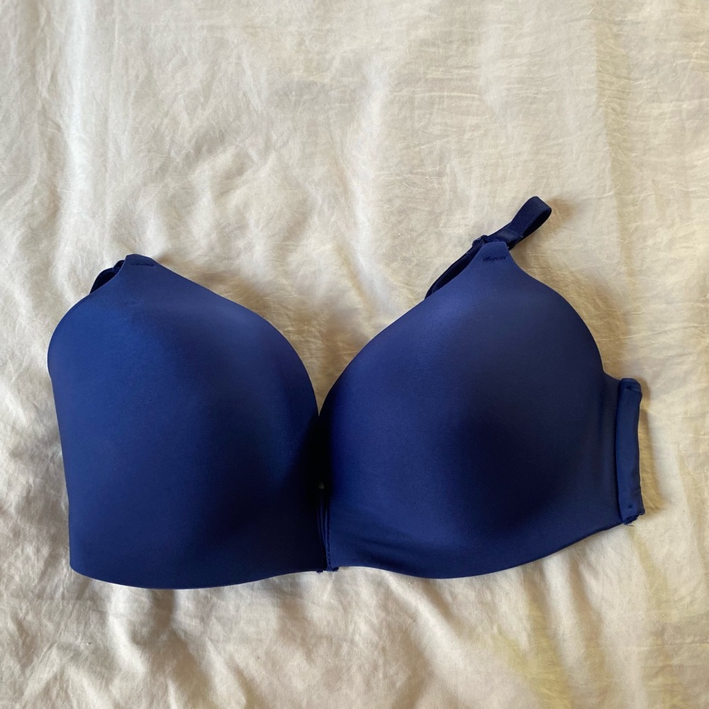 Victoria's Secret Blue Bra with Molded Cups